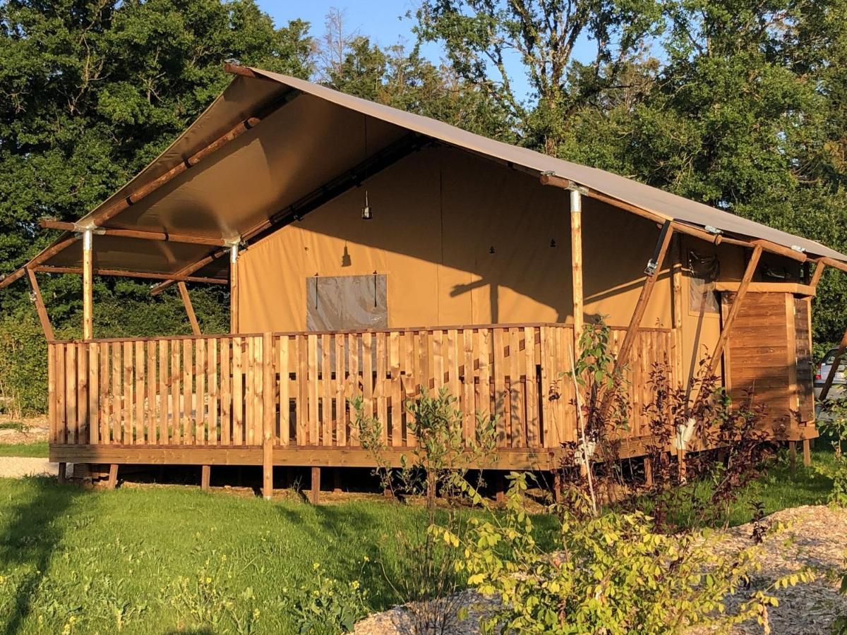 Village Flottant De Pressac Exterior photo