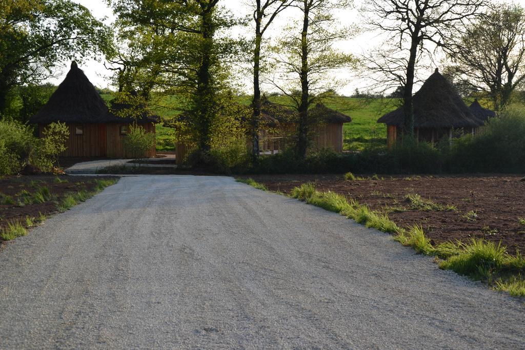 Village Flottant De Pressac Exterior photo