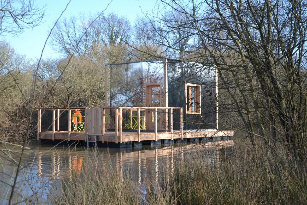 Village Flottant De Pressac Exterior photo